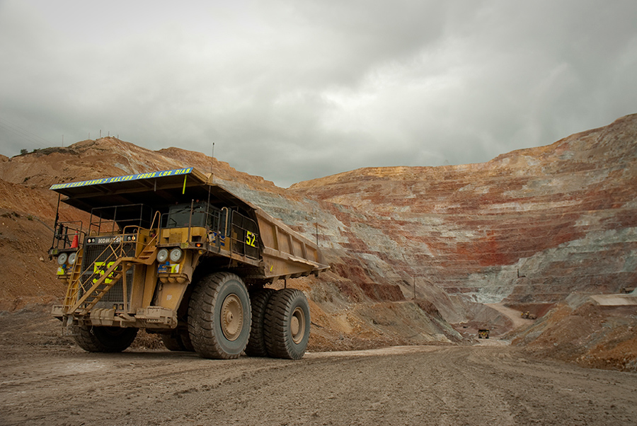 Industria minera aporta 240,450 mdp al fisco en siete años: Camimex