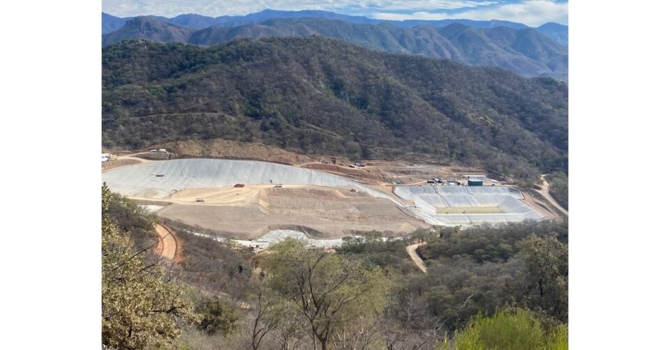 Minera Alamos reporta extracción de 9,100 onzas de oro en Santana
