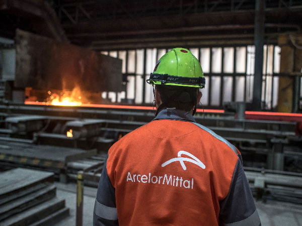 ArcelorMittal gana 9,302 mdd en 2022