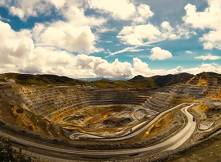 Gold Fields compra en 6,700 mdd a Yamana Gold; creará cuarto mayor productor de oro