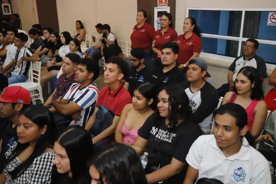 ArcelorMittal México impulsa la educación en Michoacán
