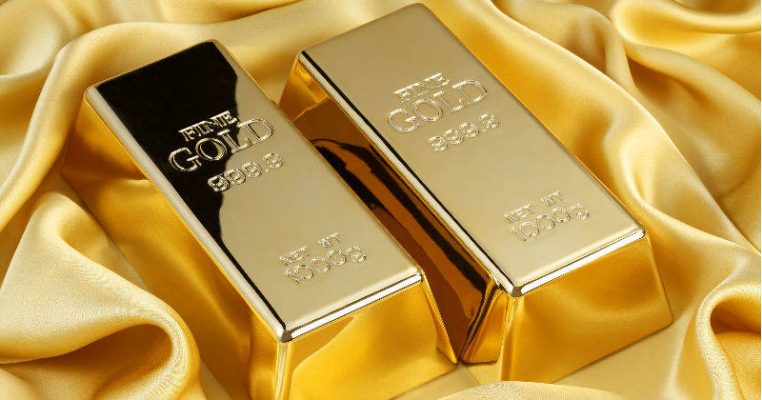 Onza de oro se anota segunda ganancia; se estabiliza sobre 2,300 dólares