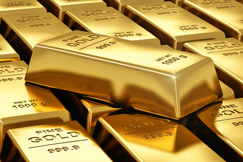 Onza de oro se anota quinta alza semanal; se enfila a los 2,500 dólares