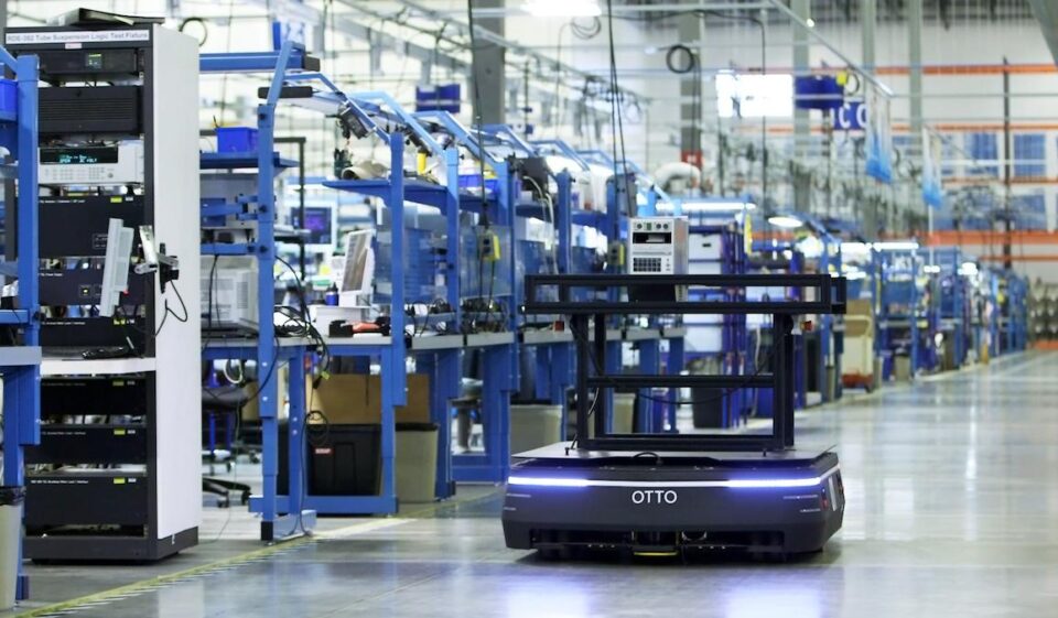 Rockwell Automation creará robots móviles e industriales IA con NVIDIA