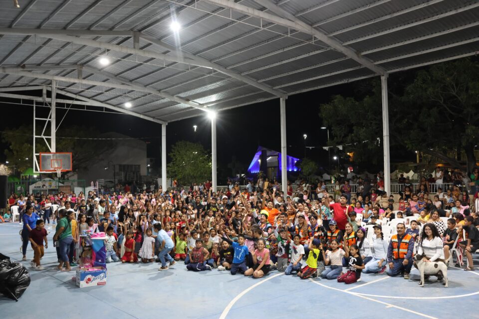 Minera Media Luna festeja el Día de la Niñez en tres municipios de Guerrero