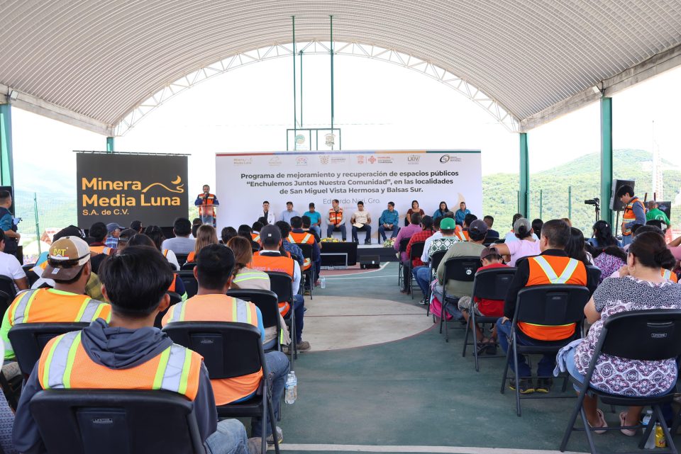 Minera Media Luna invierte 8.5 MDP en obras sociales para comunidades de Guerrero