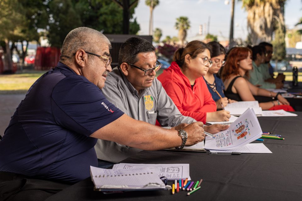 Industrias Peñoles capacita a docentes de las comunidades donde opera