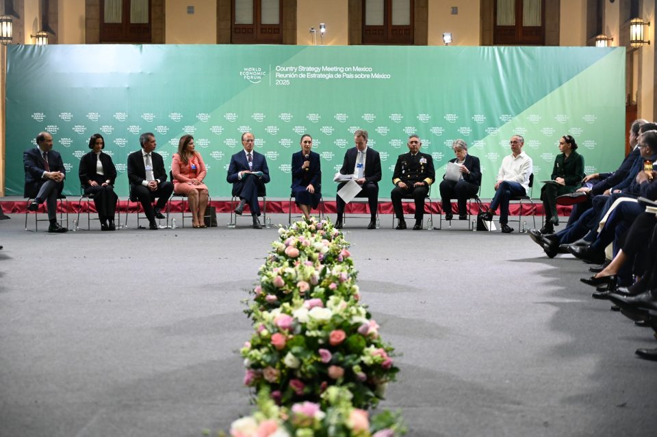 Sheinbaum presenta el Plan México ante líderes del Foro Económico Mundial