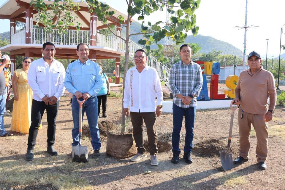 Invierte Minera Media Luna 17.9 mdp en obras y apoyos para tres municipios de Guerrero