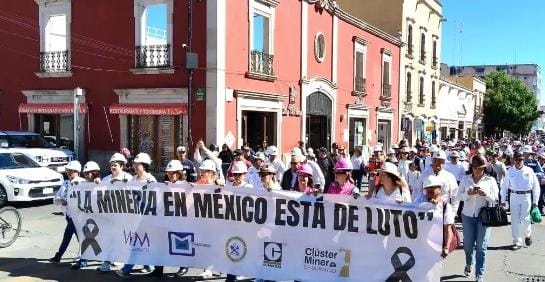 Mineros se movilizan en cinco estados para exigir seguridad y justicia