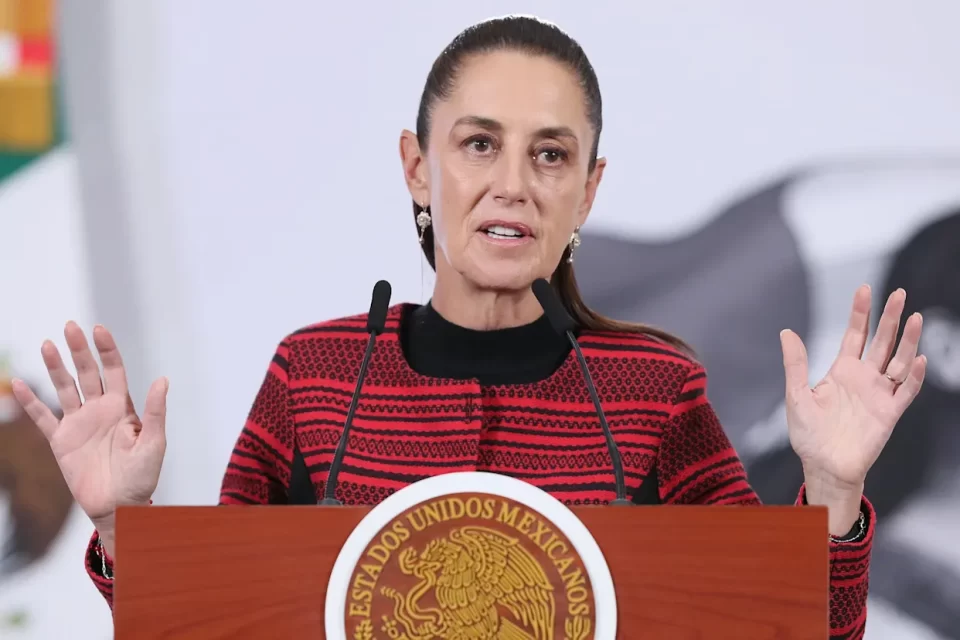 Sheinbaum confirma rescate de un minero de los cuatro atrapados en mina en Sinaloa