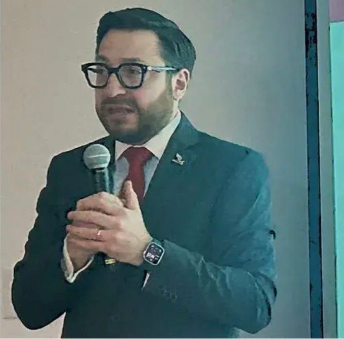 Vizsla Silver fortalece estrategia regulatoria en México con Angel Diego Gómez Olmos