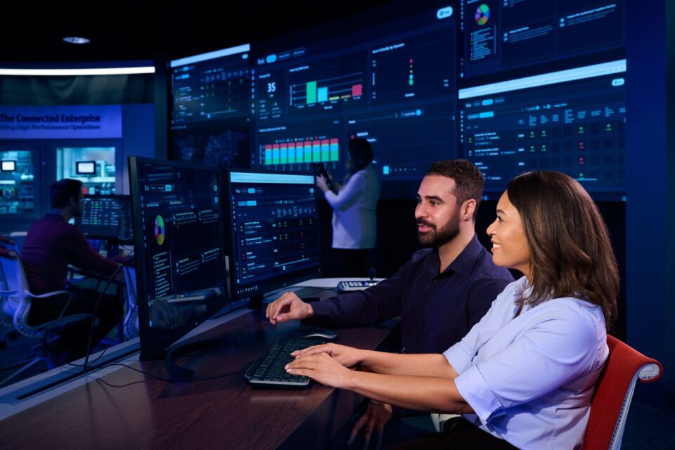 Rockwell Automation amplía la cartera de SecureOT con nuevas capacidades de evaluación de ciberseguridad y servicios administrados