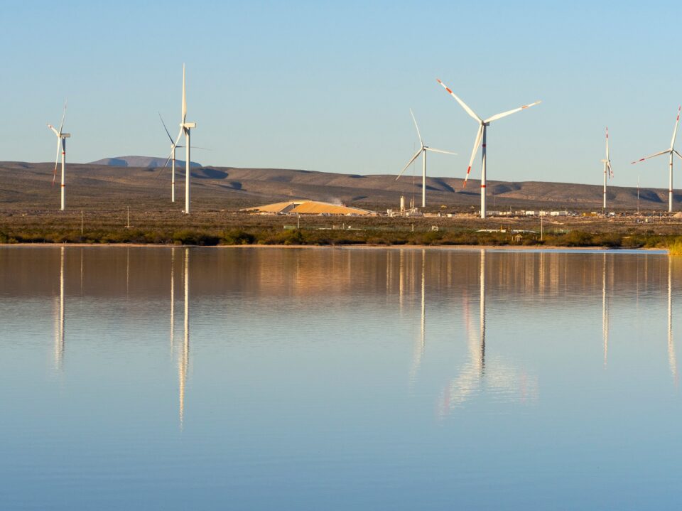 Industrias Peñoles contribuye a la transición energética global